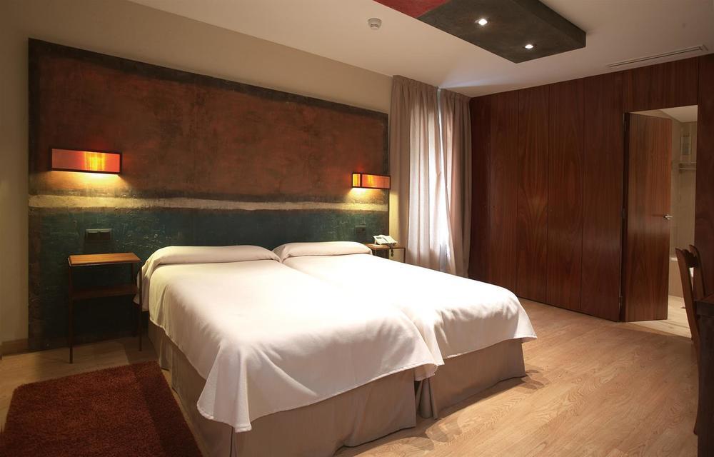 Hotel Santa Cristina Petit Spa كانفرانك الغرفة الصورة